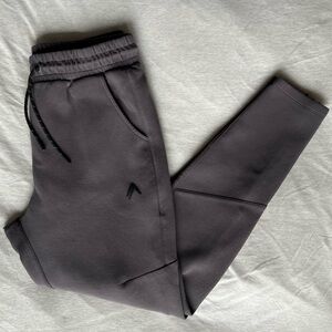 Alphalete Jogger Pants